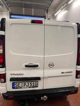 Opel Vivaro - Opel Vivaro Gebrauchtwagen in Hamburg