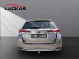 Toyota Auris Touring Sports Hybrid Design Edition - Toyota: Sport