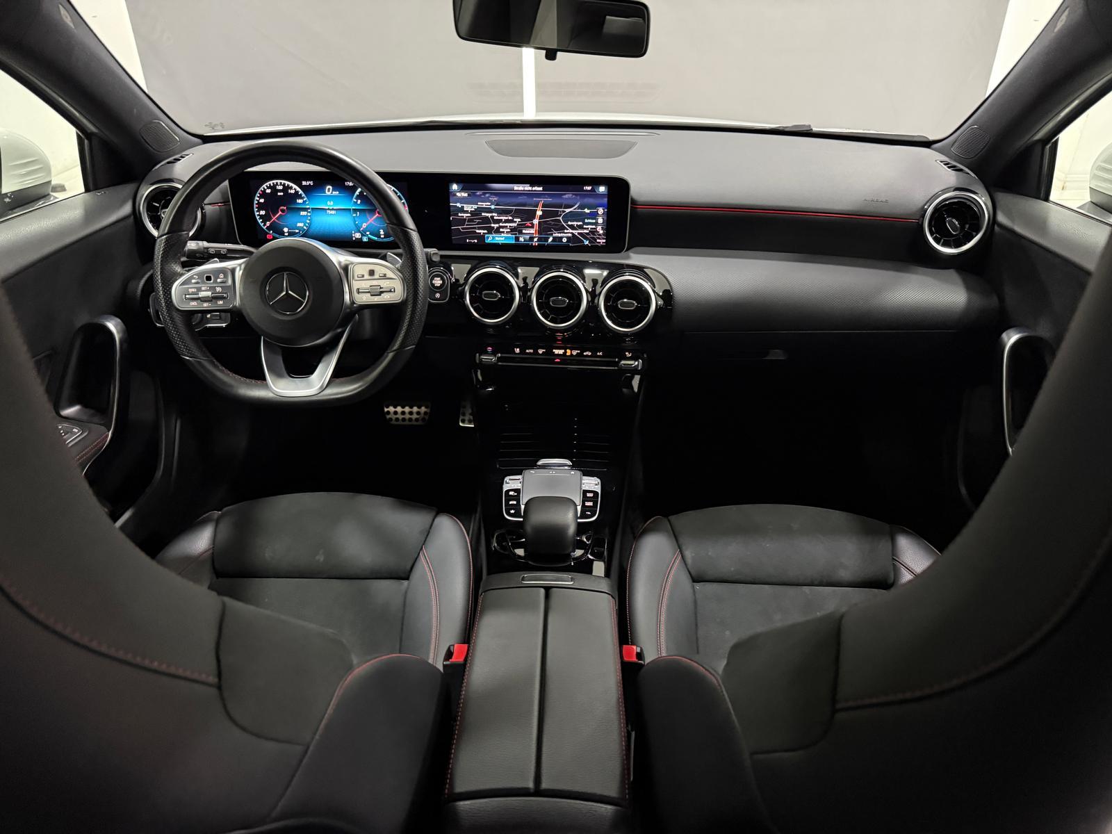 Mercedes-Benz A 180 7G AMG-LINE*WIDESCREEN*KAMERA*LED*SPUR*