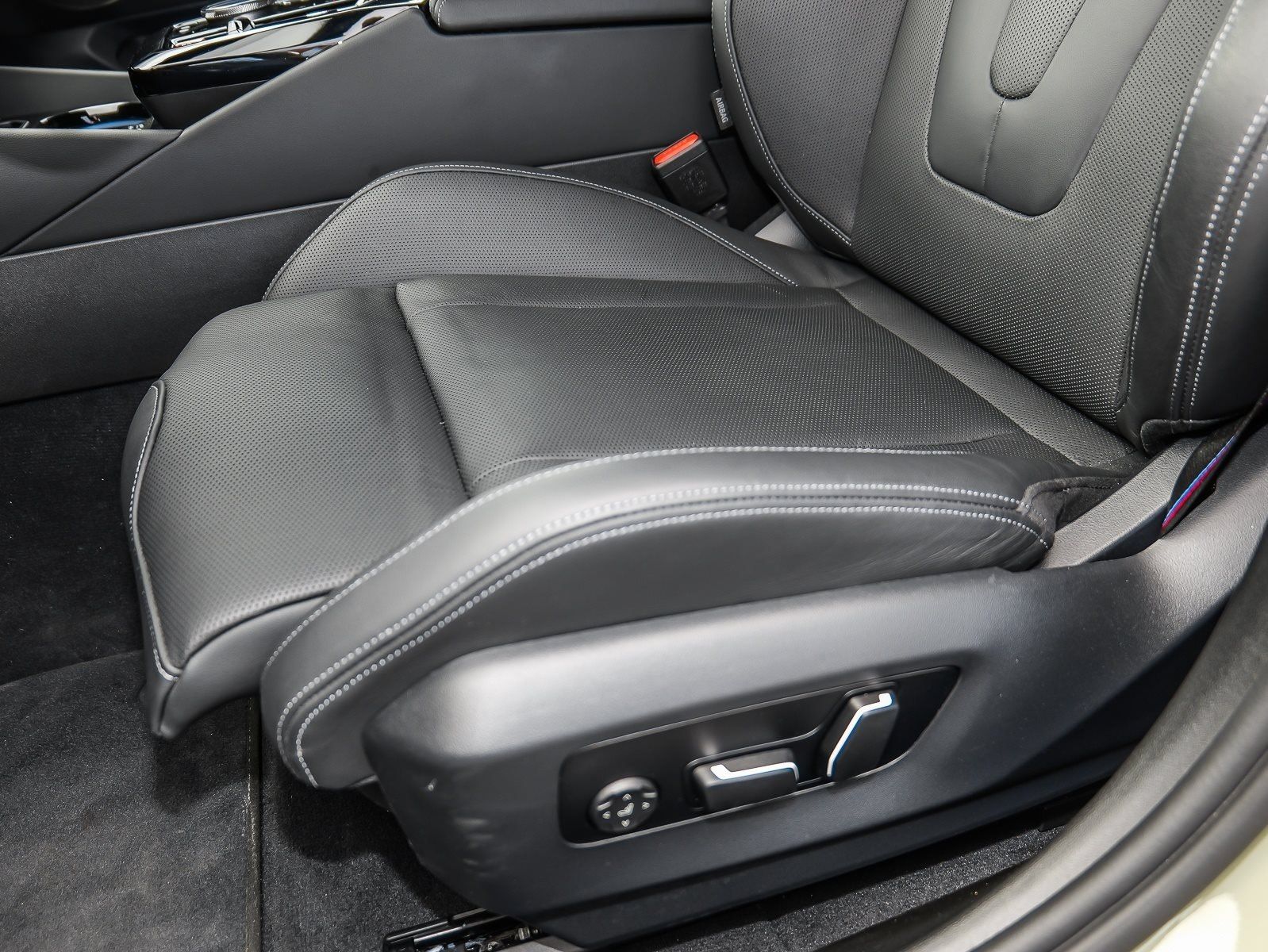 BMW M5 - Bild 24