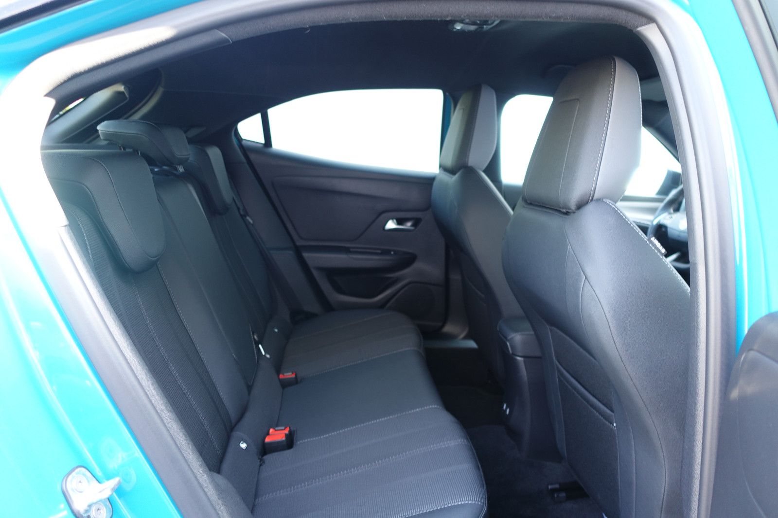 Fahrzeugabbildung Opel Mokka GS 1.2T AUTOMATIK,Kamera,Sitzhzg,Allwetter