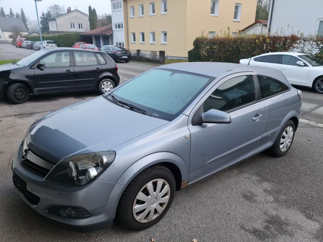 Opel Astra GTC 2006