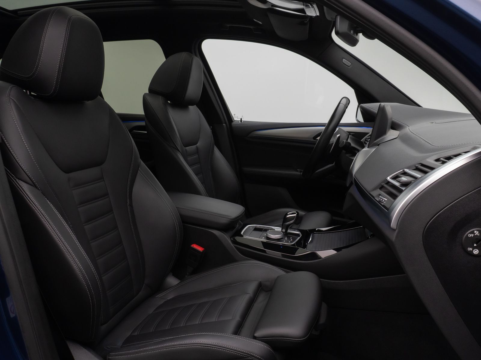 Fahrzeugabbildung BMW X3 xD20i M Sport Kamera Panorama DAB HiFi 20Zoll