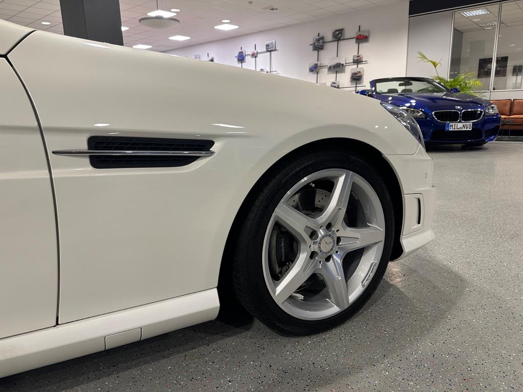 Mercedes-Benz SLK 250