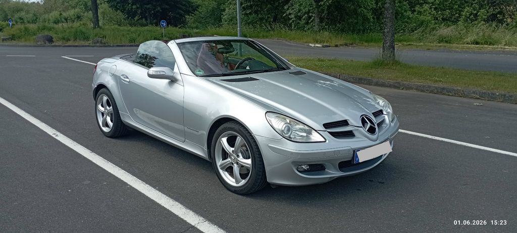 Mercedes-Benz SLK 200