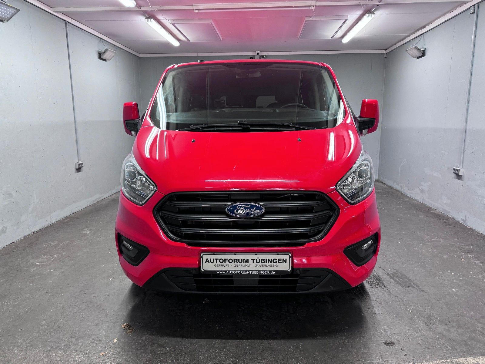 Fahrzeugabbildung Ford Transit Custom320 L2H1 VA AUTOM*KAMERA*AHK*KLIMA