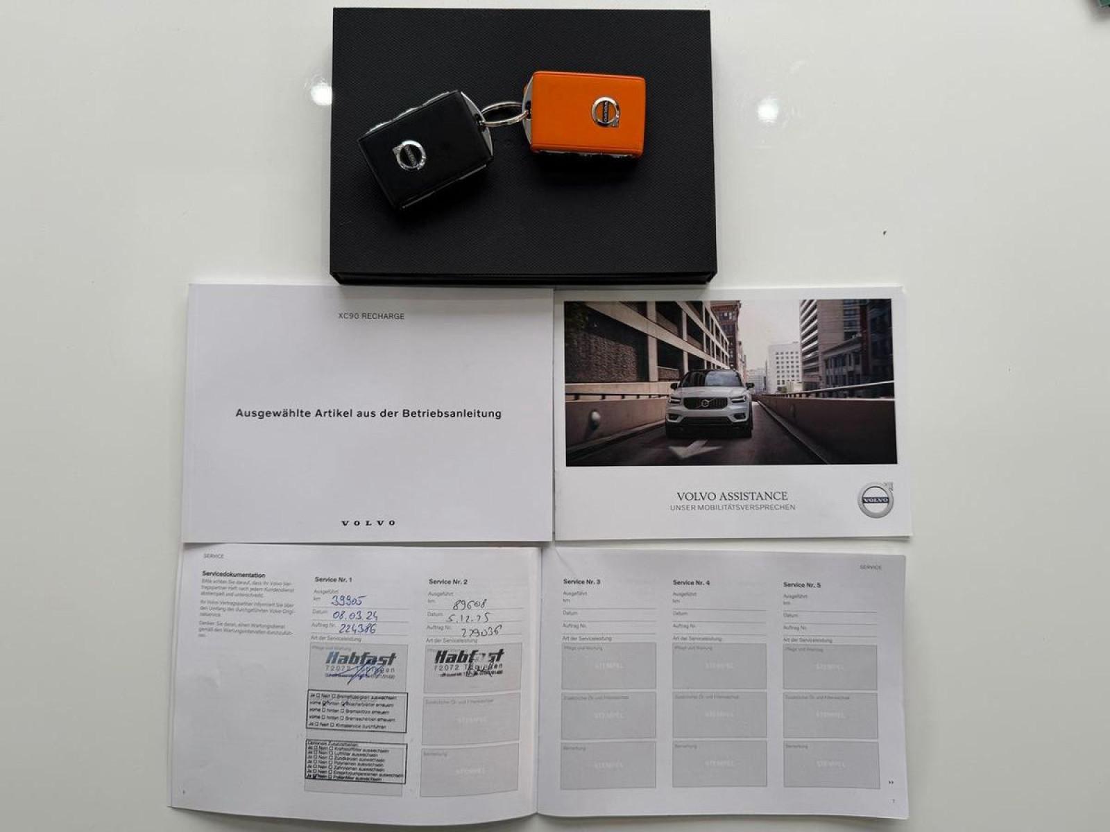 Volvo XC90 T8 Plug-In Hybrid AWD 1.Hand|7 Sitze|Leder