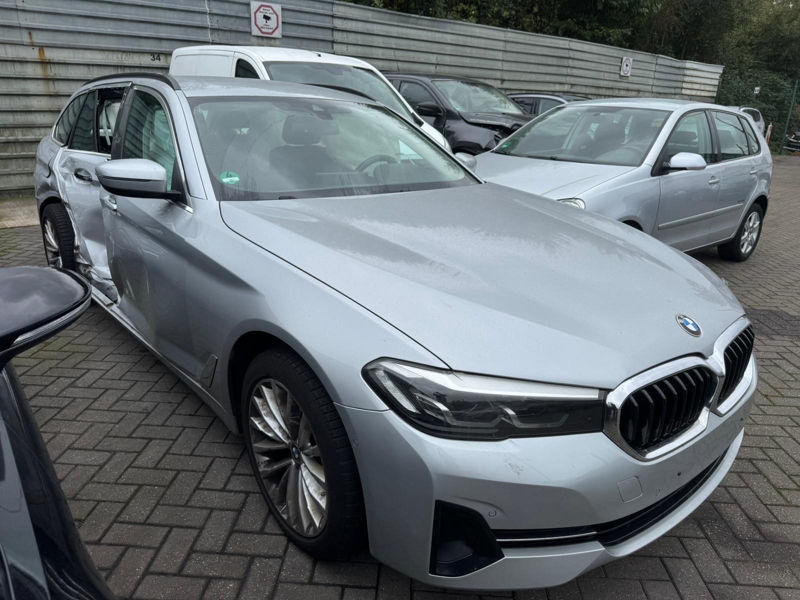 BMW 530 Baureihe 5 Touring 530 d-PDC-Automatik