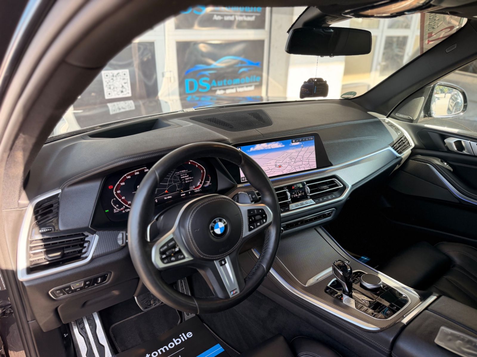 BMW X5 xDrive 30d M Sport Laser Pano HUD H&K Sthzg foto 24