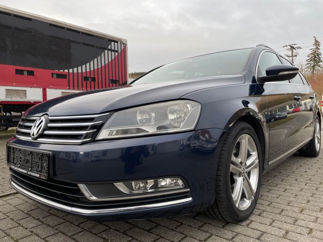 Volkswagen Passat 2.0 TDI DSG PANO/MALLORY/AHK/ZR NEU!!