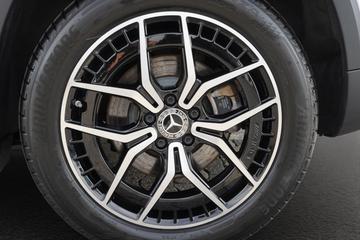 صورة 5 لـ 2023 Mercedes-BENZ EQA