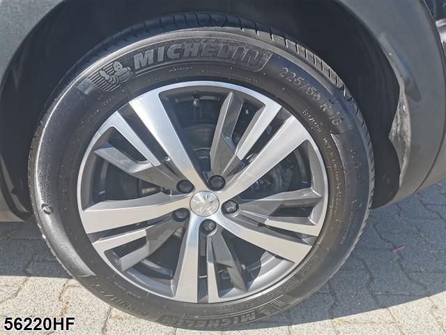 Fahrzeugabbildung Peugeot 3008 1.6 Hybrid 225 (Plug-In), Allure Pack