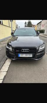 Audi SQ5 competition - Audi SQ5 in Mainz