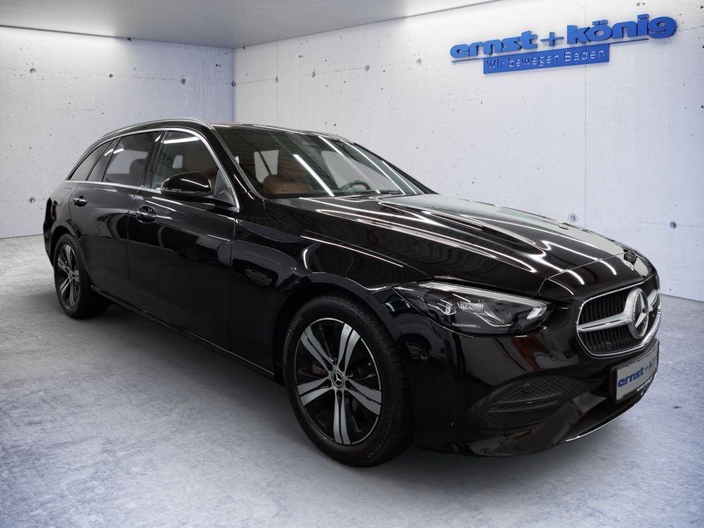 Mercedes-Benz C 220 d T 9G-TRONIC Avantgarde PANO NAVI RFK imagem 3