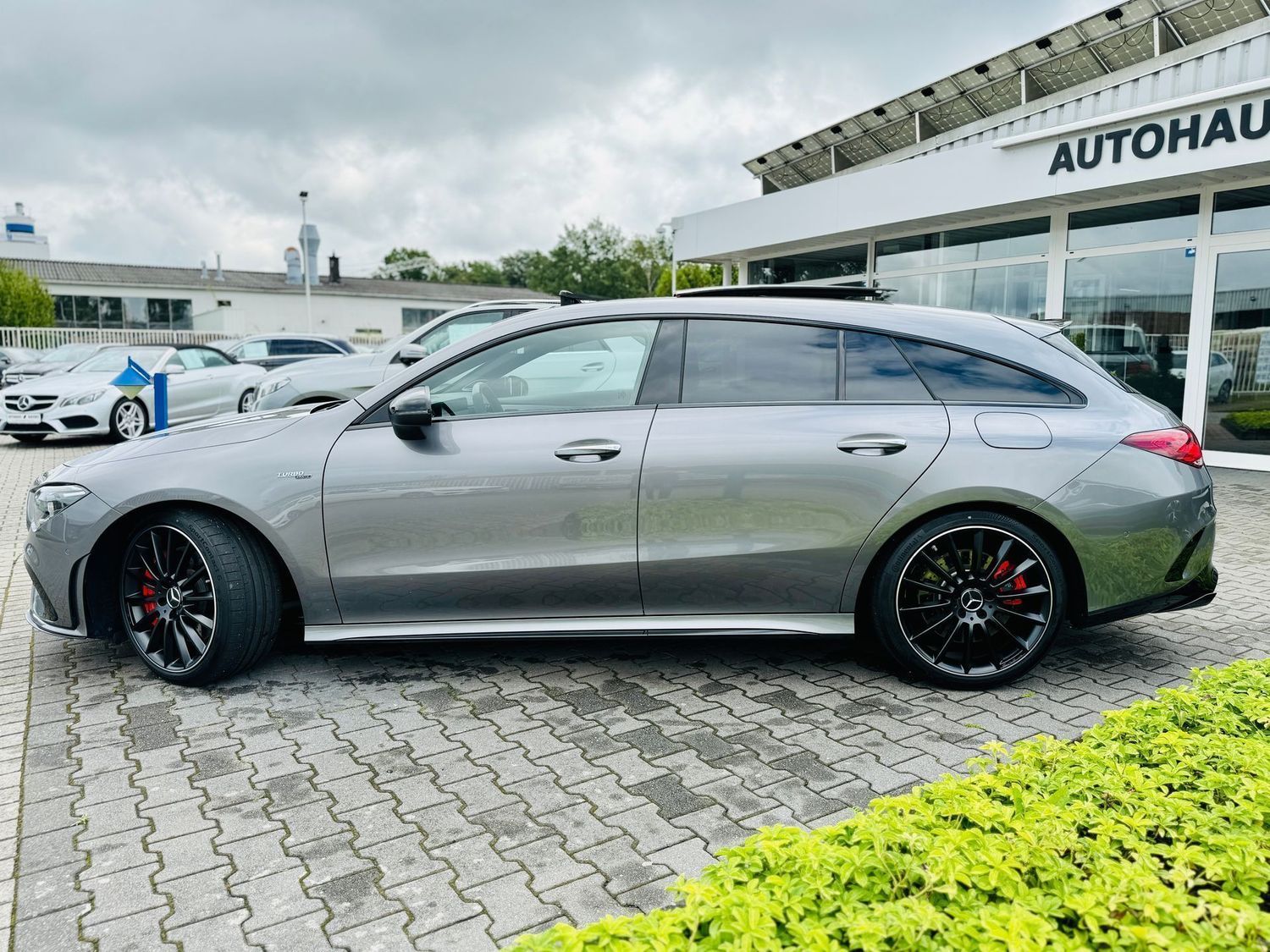 Fahrzeugabbildung Mercedes-Benz CLA 35 AMG Shooting Brake 4M AMG, Memory, Aerody