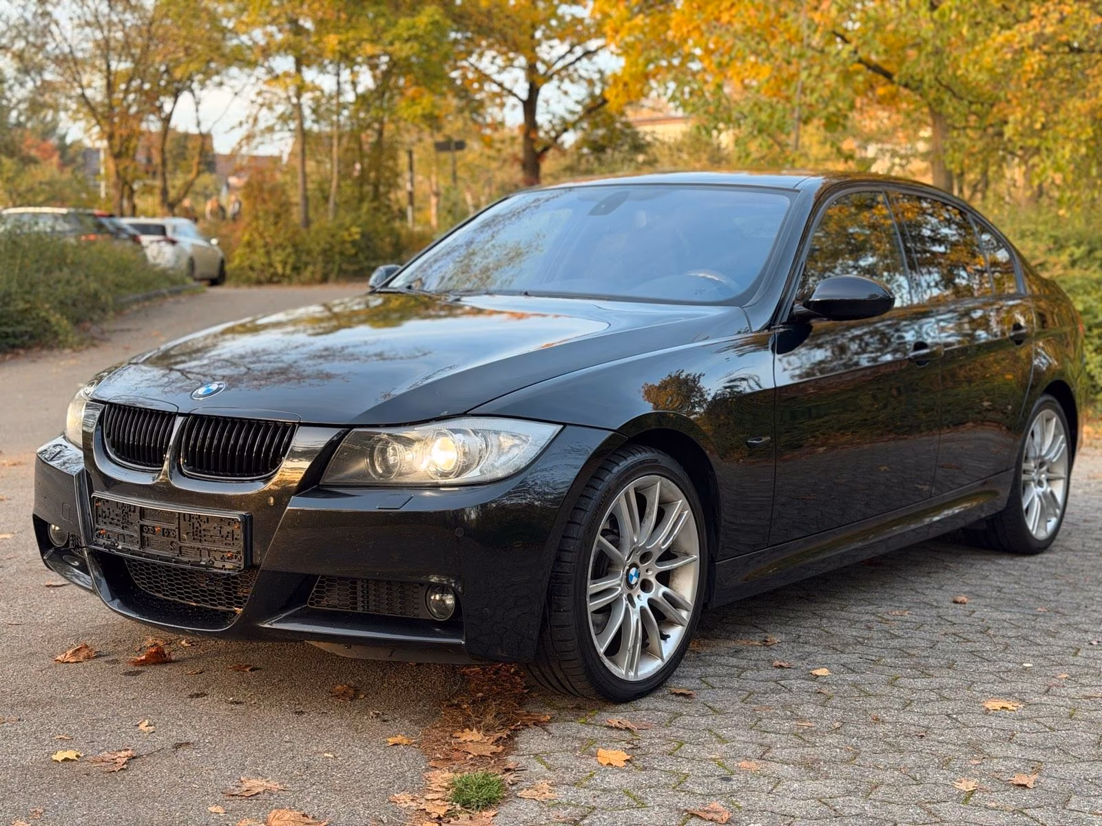 BMW 330