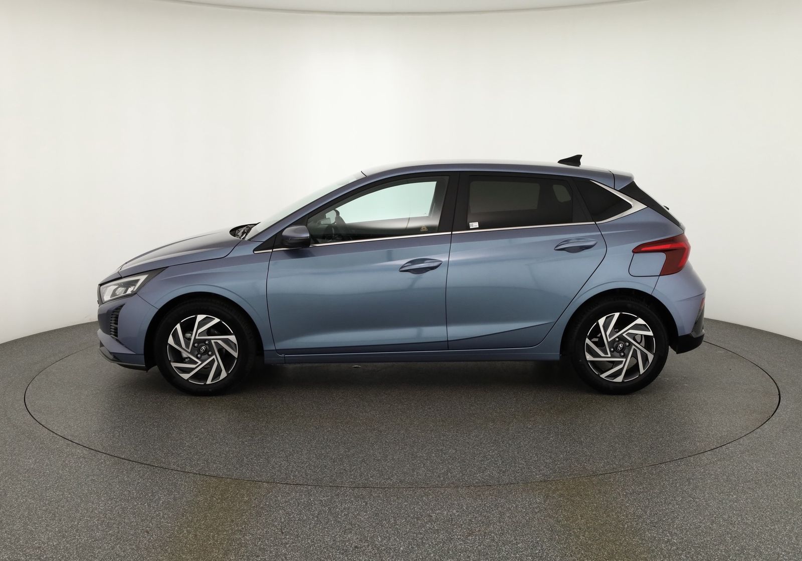Hyundai i20 1.2 Navi Kamera Tempomat imagem 3