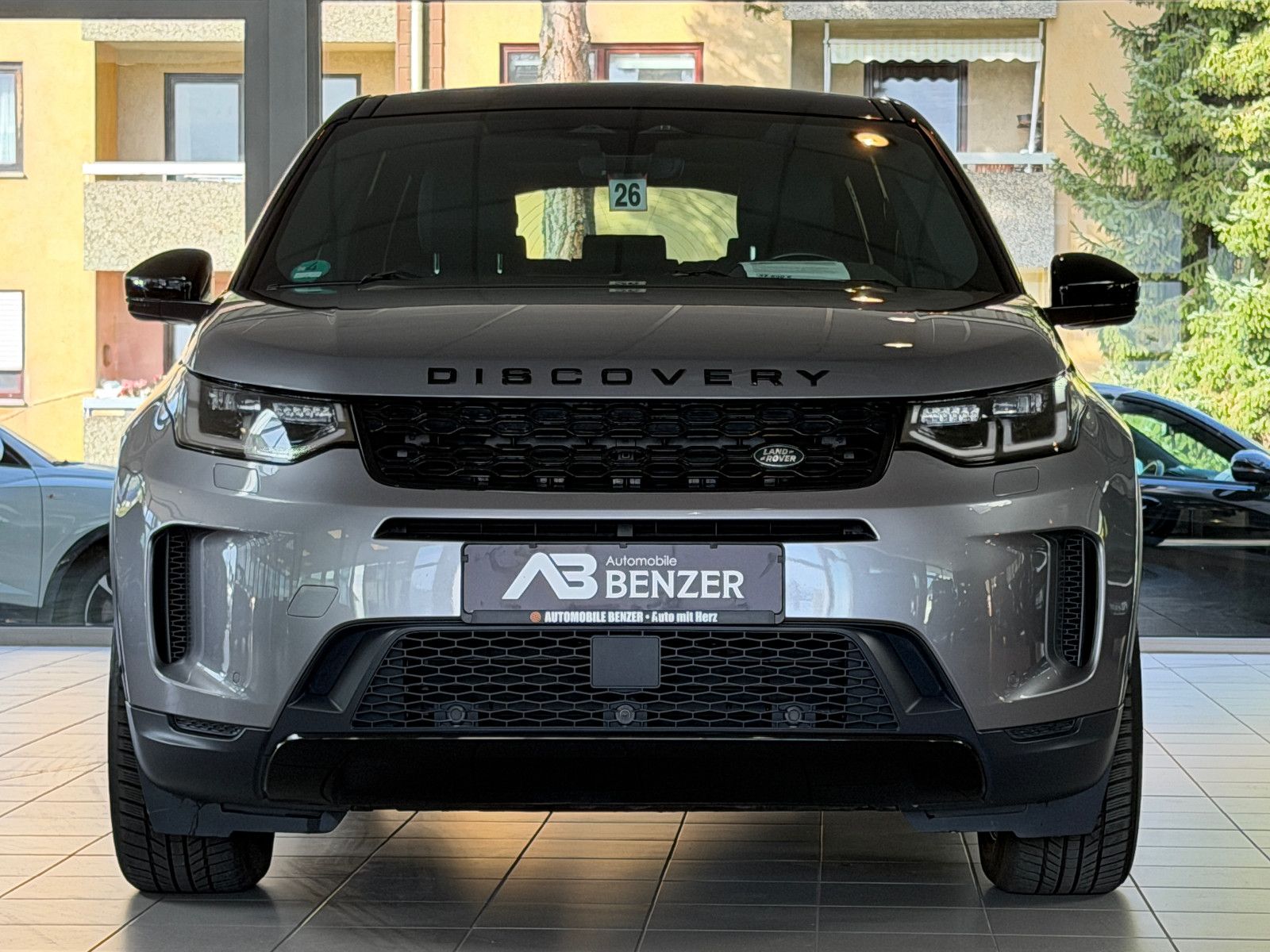 Fahrzeugabbildung Land Rover Discovery Sport AWD D200/360''KAM/LEDER/PANORAMA