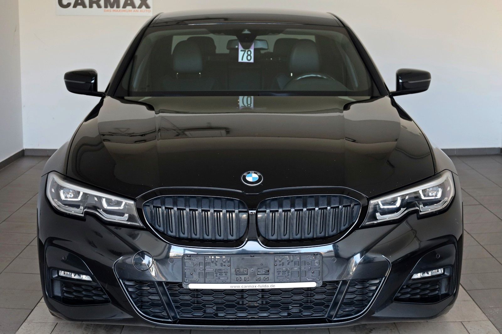 Fahrzeugabbildung BMW 320 i M Sport, T.Leder,Navi,LED,SH,Kamera