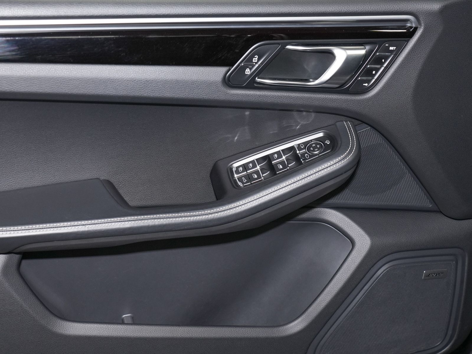 Fahrzeugabbildung Porsche Macan S -Pano|ACC|PASM|Sport-AGA|360°|PDLS+