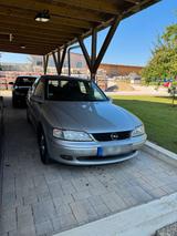 Opel Vectra - Opel Vectra aus 2000