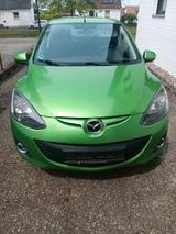 Mazda 2  Baujahr 2012  1,3L  84 PS  gu... - Mazda aus 2012: Mazda3