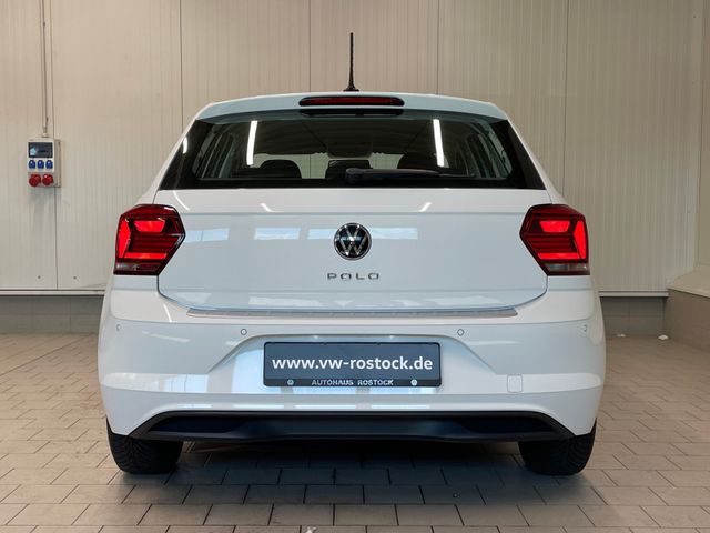 Polo Comfortline 1.0 NAVI DAB+ TEMPOMAT
