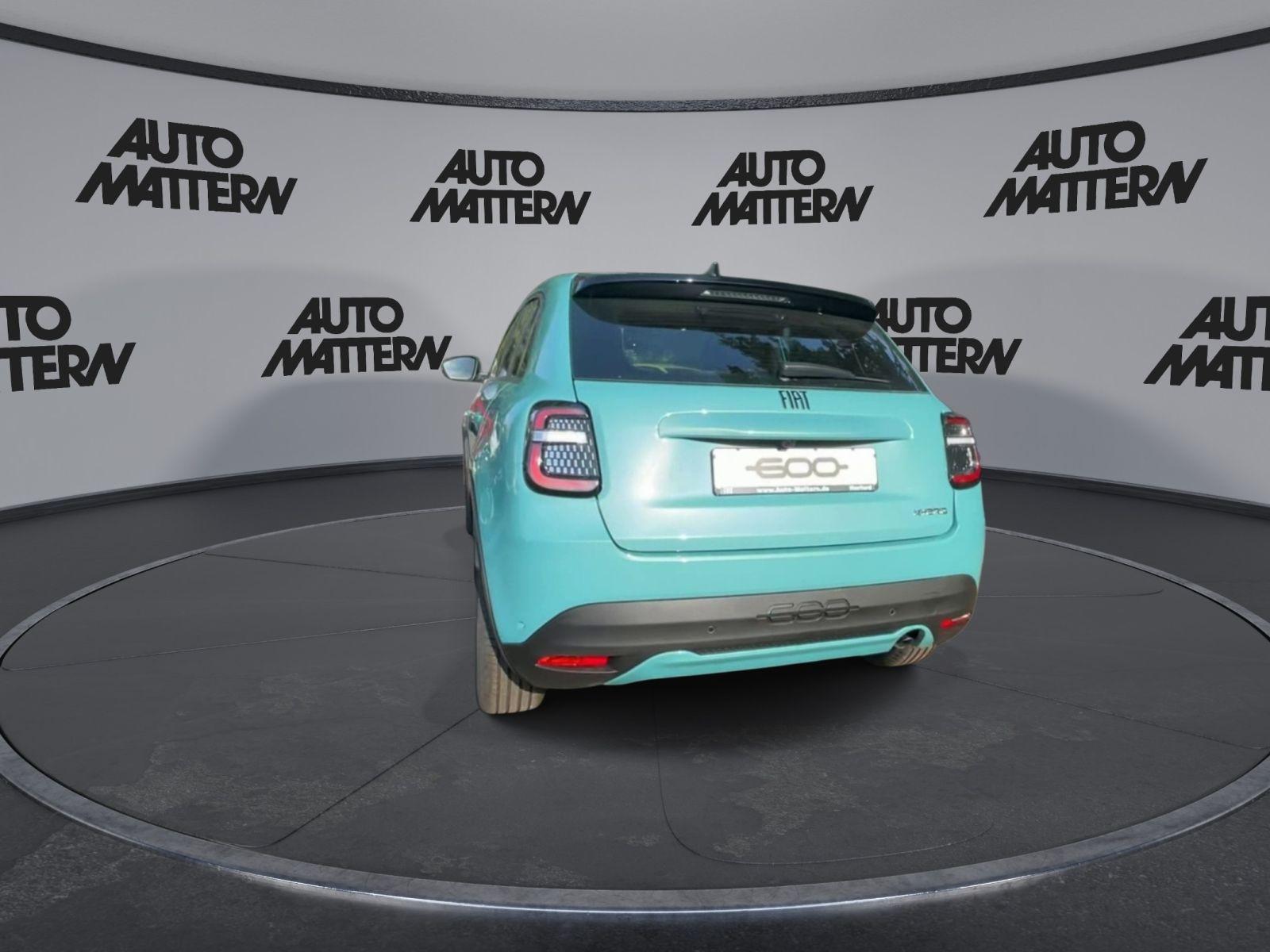 Fiat 600 Hybrid Special Edition NAVI|LED|SHZ|CarPlay|