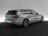 Volvo V60 Kombi 2.0 Core RÜCKFAHRKAMERA SHZ KLIMA - gebrauchte Volvo V60 aus dem Jahr 2024