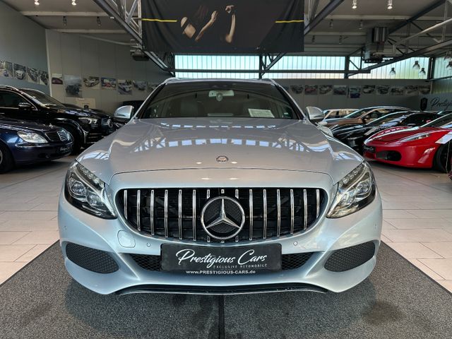 MERCEDES-BENZ C 400 T 4-Matic Avantgarde ILS Navi Leder R-KAM!