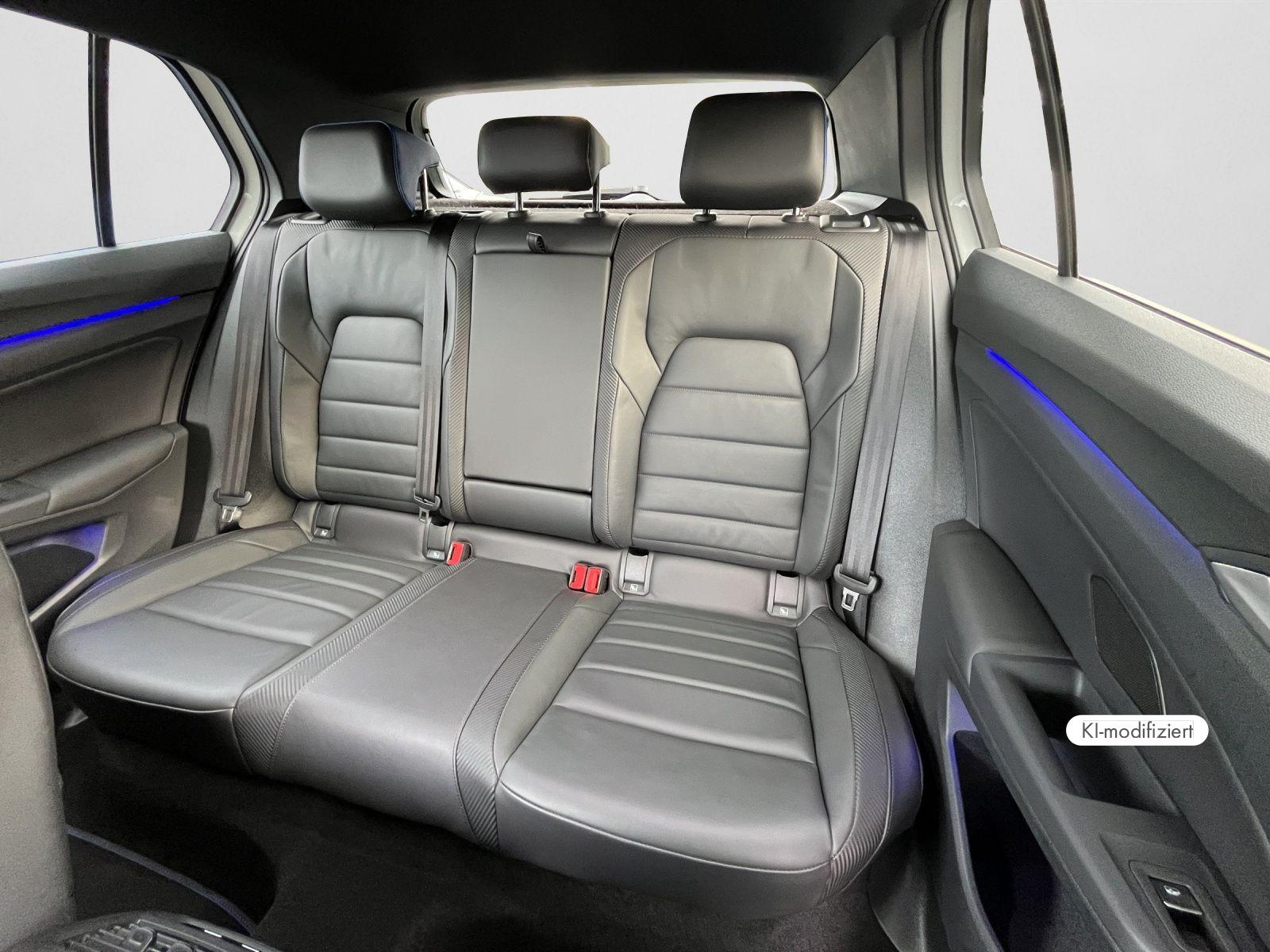 Volkswagen Golf VIII R 20 Years 2.0 TSI PANO KAMERA H&K, миниатюра 15
