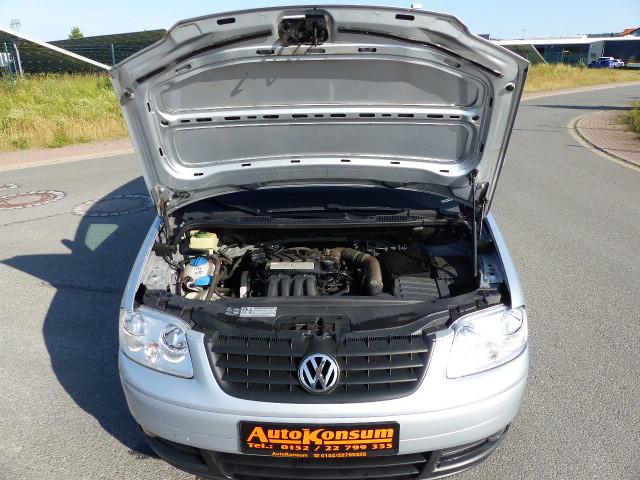 Volkswagen Caddy 2010 — photo 16