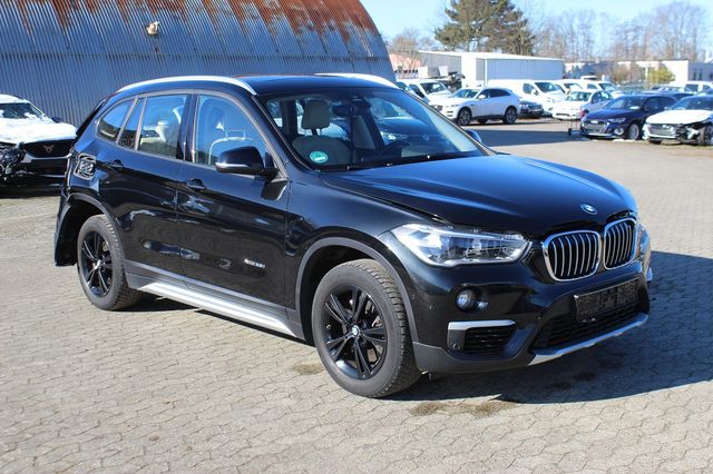 BMW X1 xDrive 25i xLine HuD Leder Pano Alu