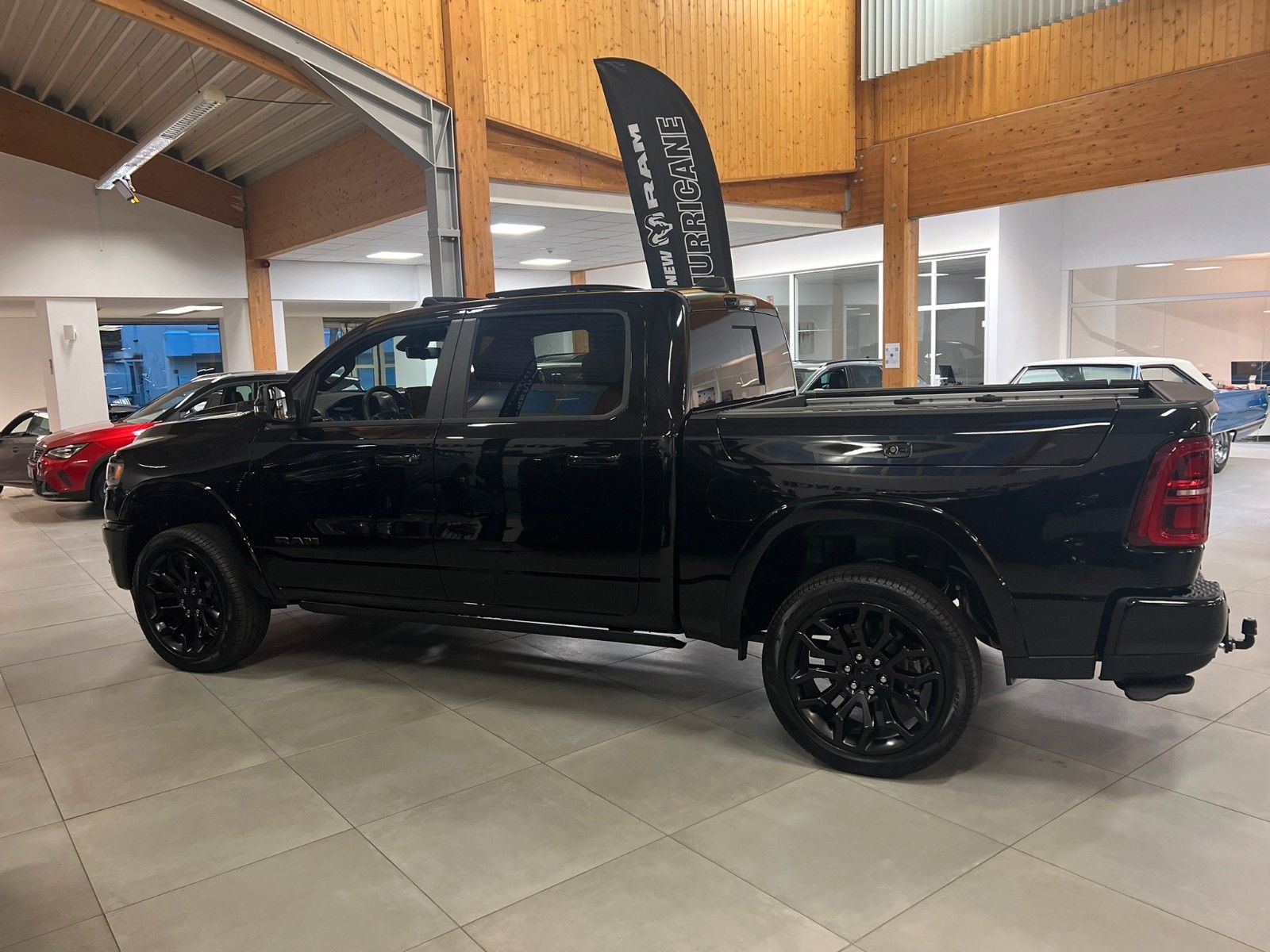 Fahrzeugabbildung Dodge RAM 1500 Limited Night  H/O 3.0L MY25