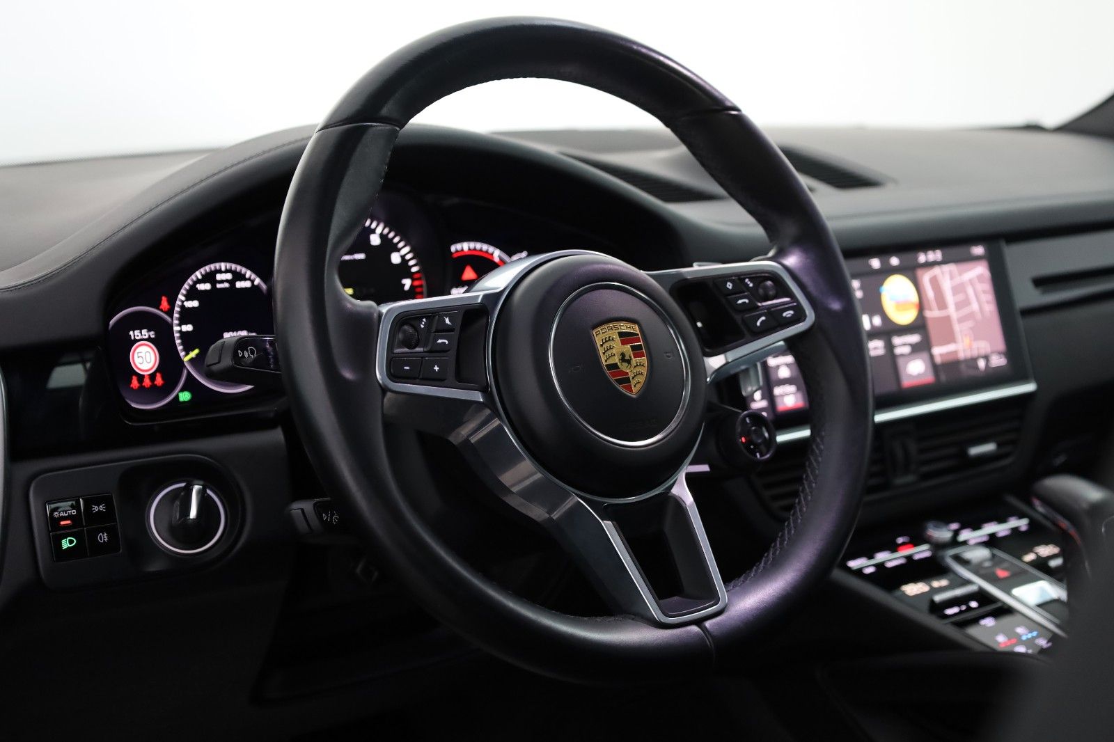 Fahrzeugabbildung Porsche Cayenne Coupe E-Hybrid,Sport-Chrono,Sitzlüft,AHK