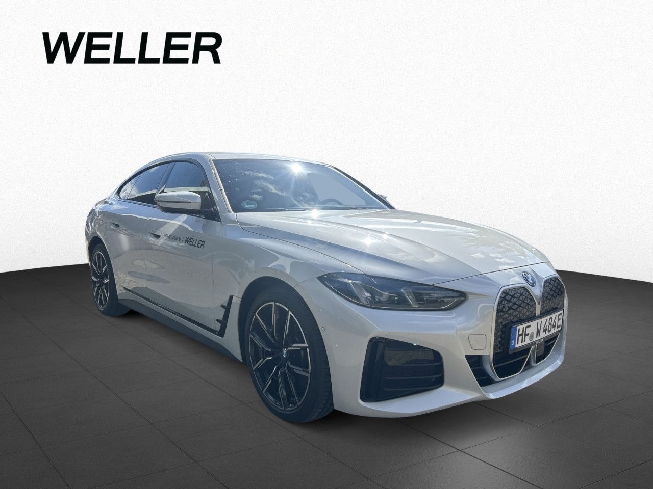 BMW i4 eDr40 GC MSport SiHz DrAss PaAss+ HiFi imagem 3