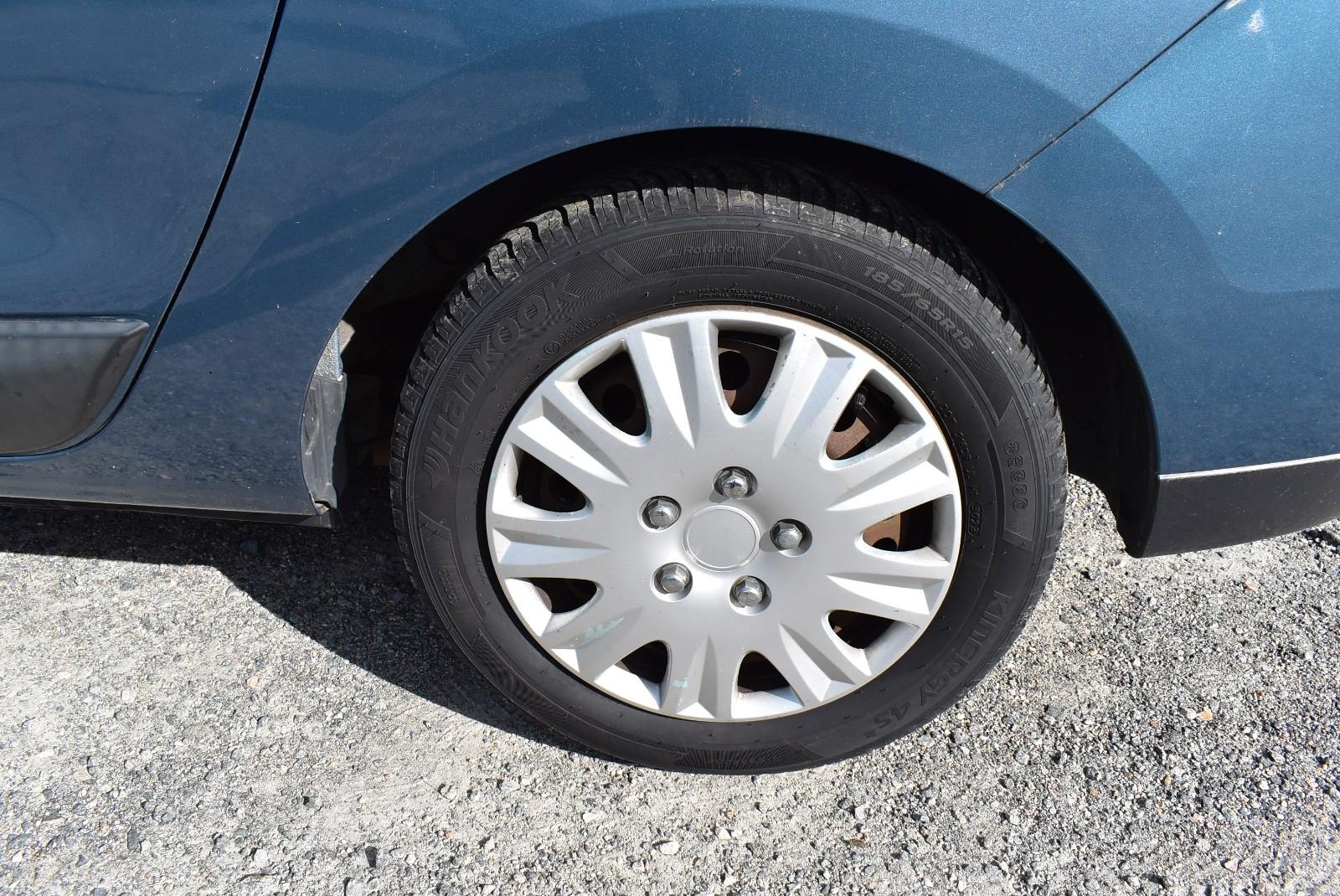 Dacia Lodgy 2015 — photo 14