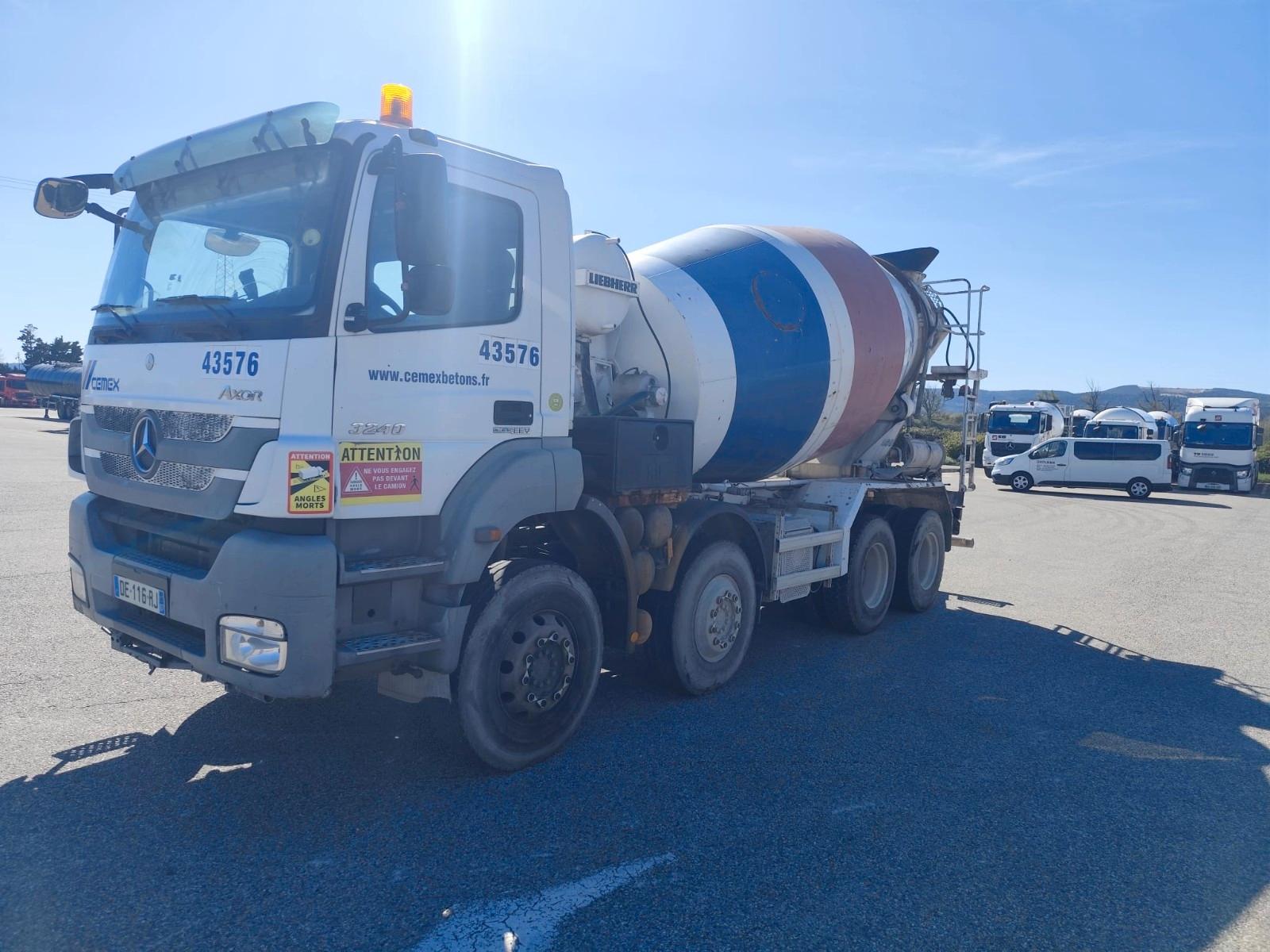 Mercedes-Benz AXOR 3240 Liebherr EURO5 9m3
