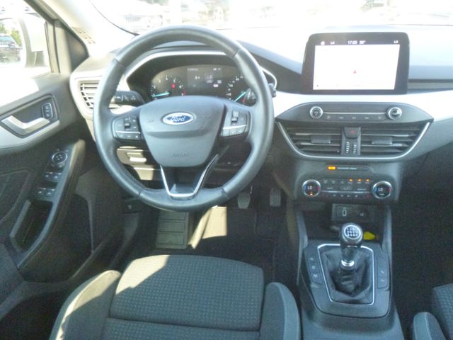 Fahrzeugabbildung Ford Focus Turnier Cool & Connect >AHK/KAM/PDC/NAVI<