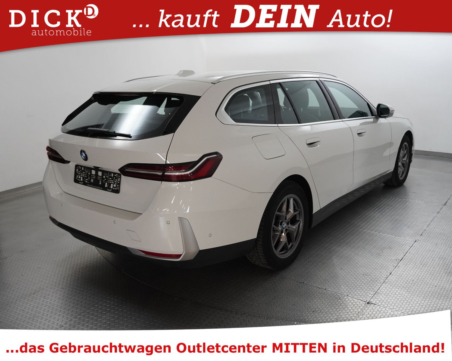 Fahrzeugabbildung BMW 520d T Aut. Sport LEDER+SHZ+VIRTU+KAM+NAV PLUS+M