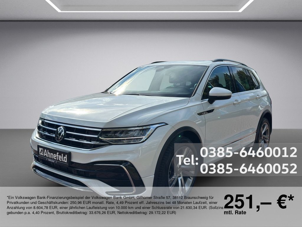 Volkswagen Tiguan 2.0 TDI R-Line DSG ACC FACEL. LED PANO