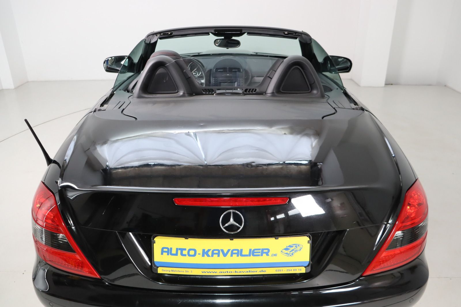 Fahrzeugabbildung Mercedes-Benz SLK 200 KOMPRESSOR * Airscarf * SHZ * Bi-Xenon