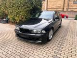 BMW E39 530i - BMW 530 Limousine 530i e39 mit Benzin-Antrieb