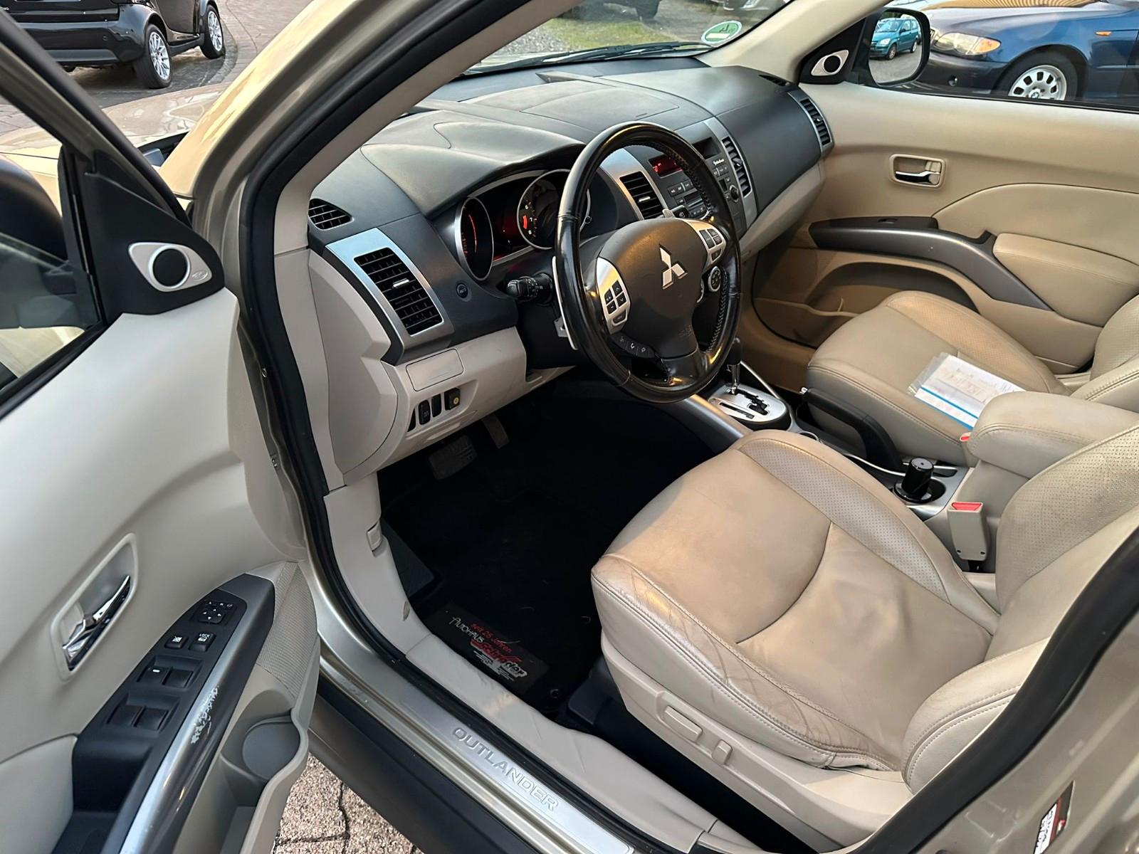 Mitsubishi Outlander 2.4 Instyle 4WD*2.HAND*ATM-90TKM*