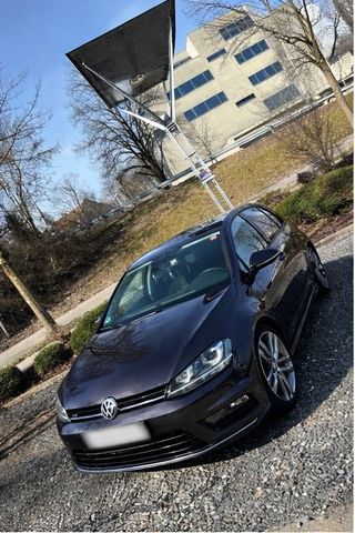 VW Golf