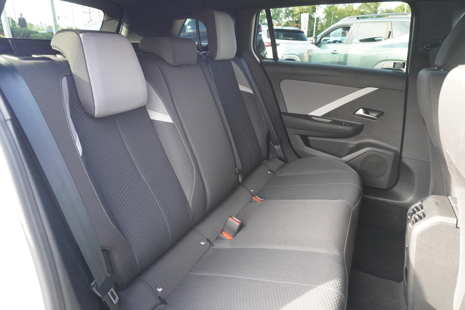 Opel Astra L Sports Tourer 1.2 Edition LED ACC PDC, миниатюра 9