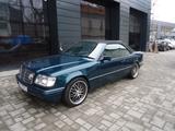 Mercedes-Benz E 200 Cabrio W124 - Mercedes-Benz E-Klasse: W124
