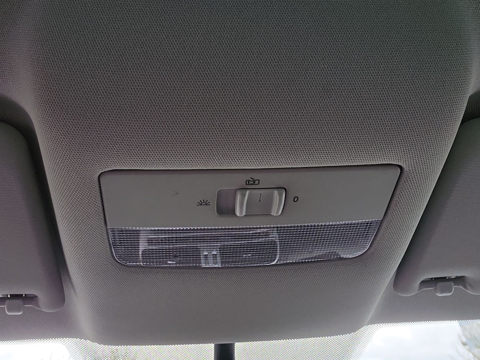 Fahrzeugabbildung Volkswagen Polo V Match 4-TÜRIG SHZ PDC LEDER