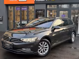 Volkswagen Passat Variant 2.0TDI/LED/PANO/NAVI/SHZ/KLIM/APP - Gebrauchtwagen in Leverkusen