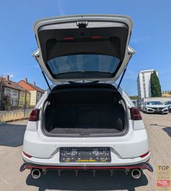 Volkswagen Golf - 12